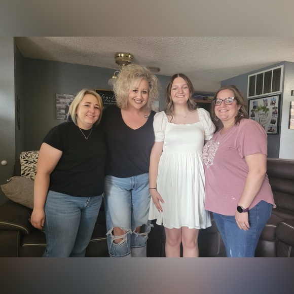 Meet your Posher, Tineall - Picture 7 of 13